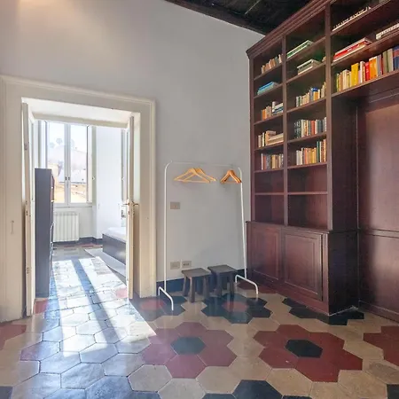 Apartment Spanish Steps Charming